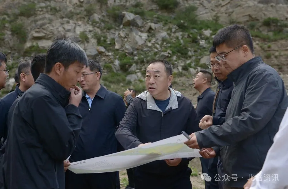 赵昱清深入旅游环线现场办公
